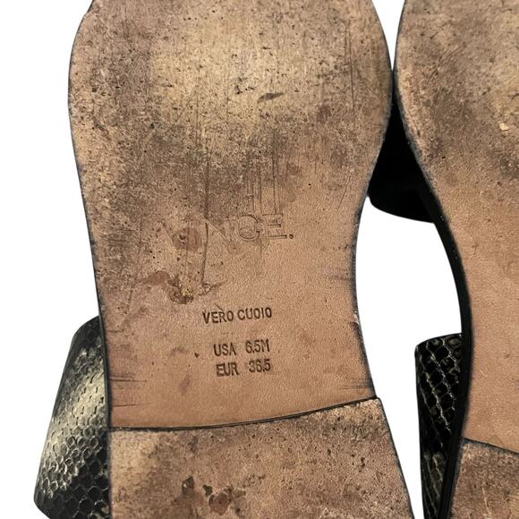 Vince Mailin Snake Embossed Ankle Wrap Flat leather Sandal Sz 6.5 Statement Chic - Picture 11 of 11